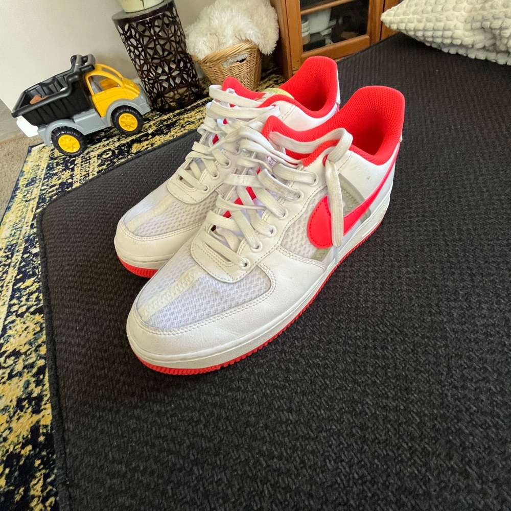 Crimson AF1 size 9.5 - Picture 4 of 5
